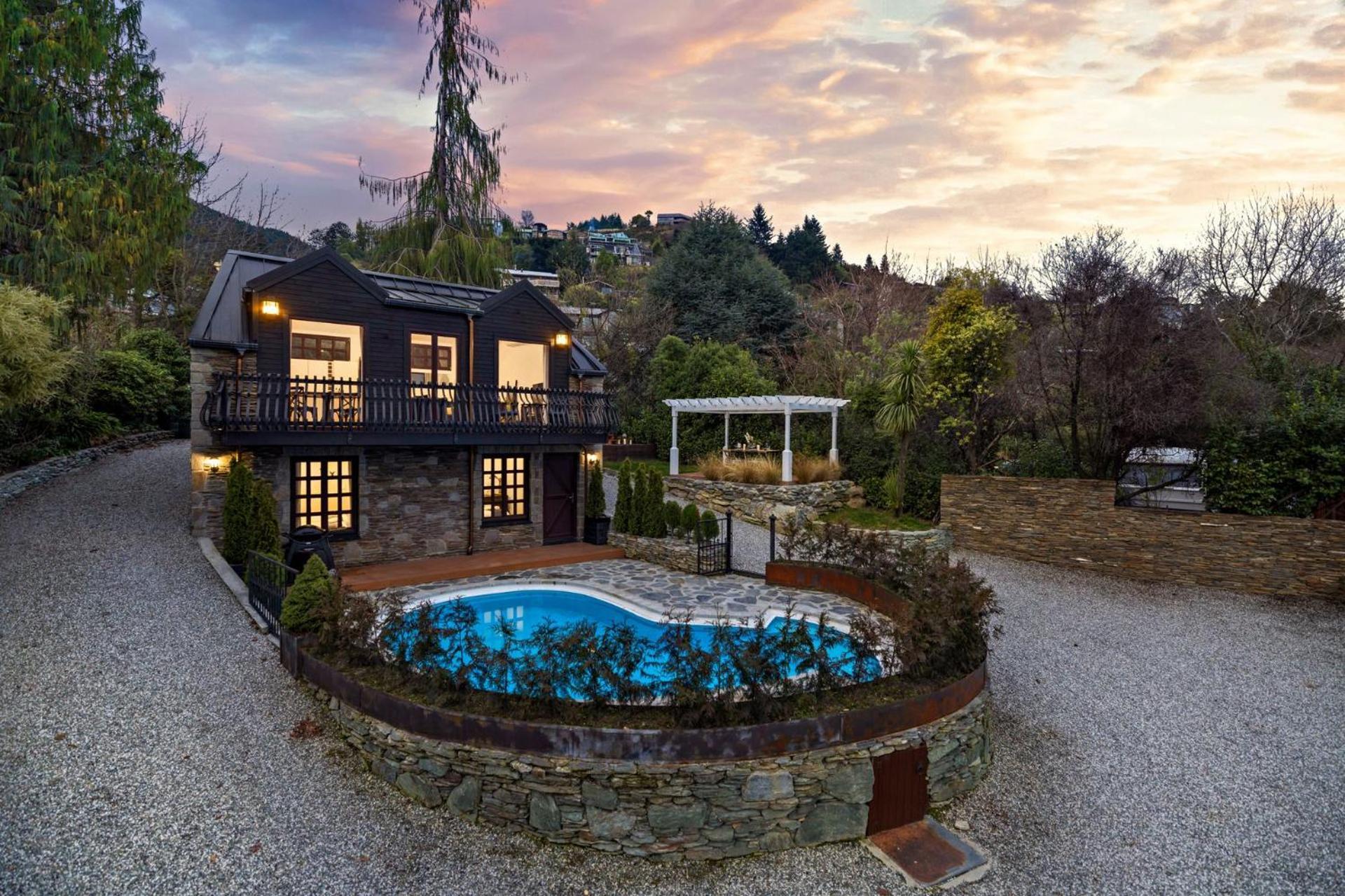 Alpine Cottage كوينستاون المظهر الخارجي الصورة